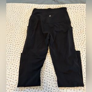 Lululemon Aligns with pockets 23” nwot. Sz 6